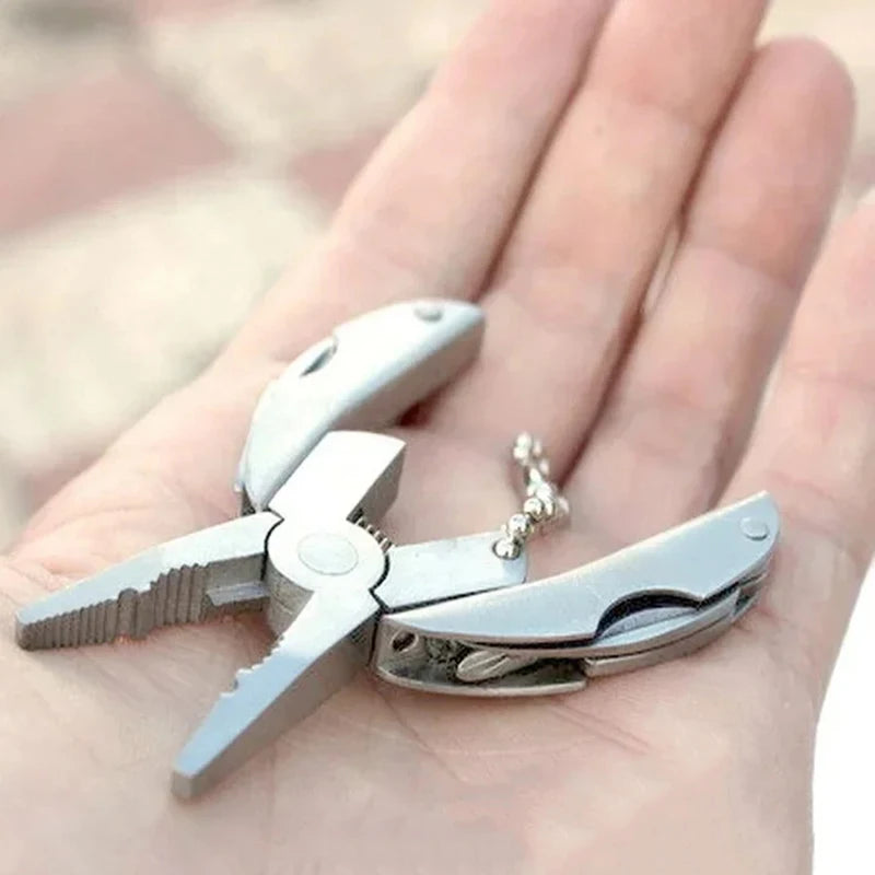 New·Stainless Steel Outdoor Portable Multitool Pliers Knife Keychain Screwdriver Tools Mini Pliers Herramientas Multi Tool